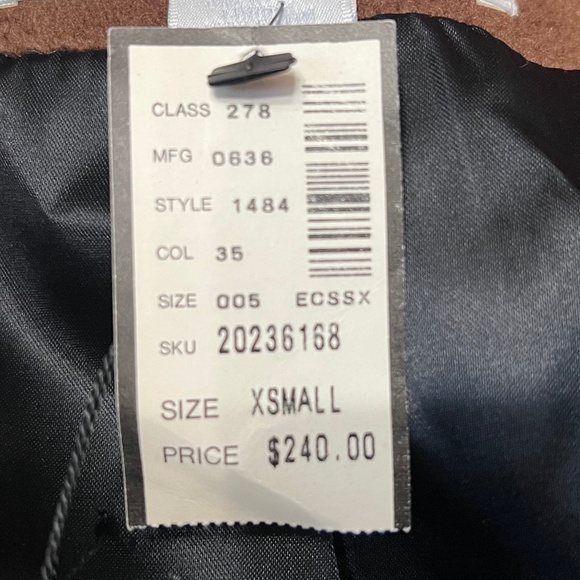 THE LIMITED NWT Women's Coat (Size XS) - Picture 14 of 16